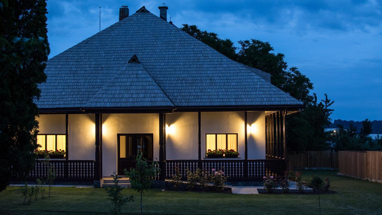 Pensiunea Tara Fagilor Suceava Buitenkant foto